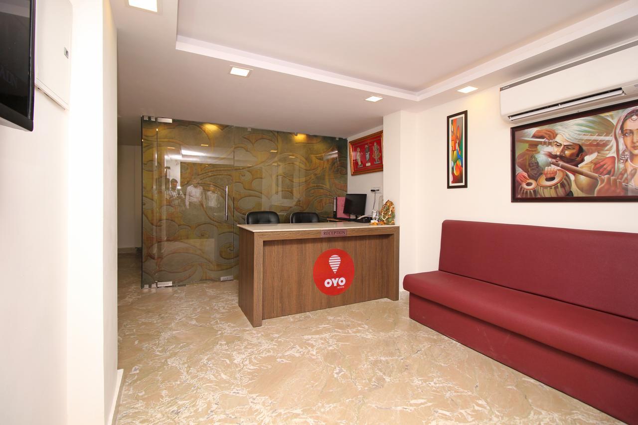 Hotel Nanak Residency Нью-Дели Экстерьер фото